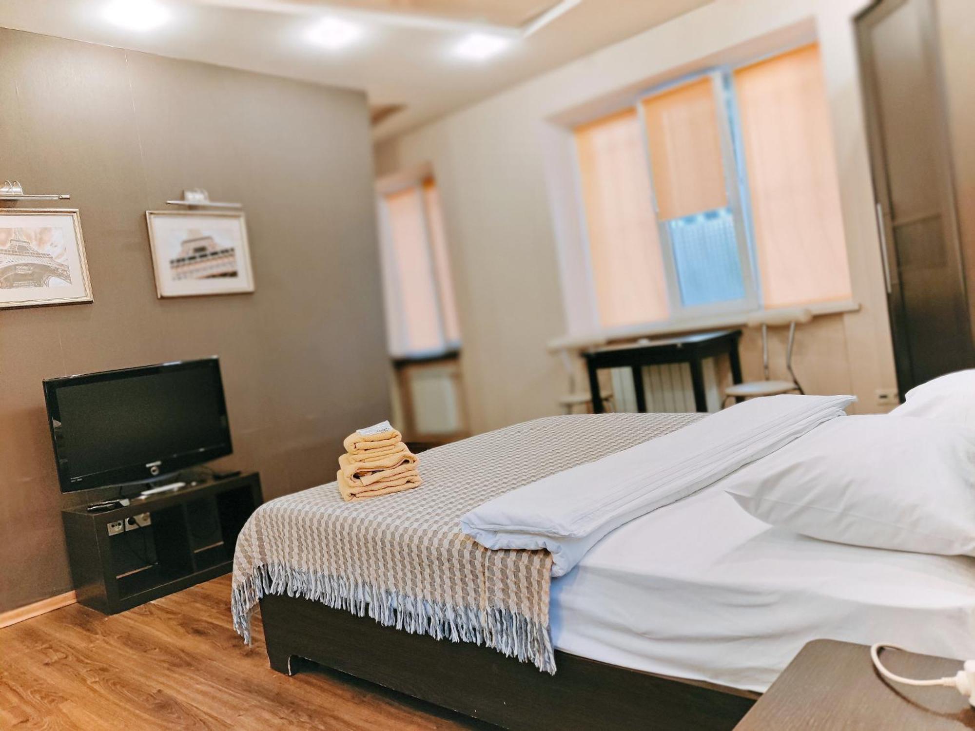 Real Home Apartmens - Podil Promenade Kiev Ngoại thất bức ảnh